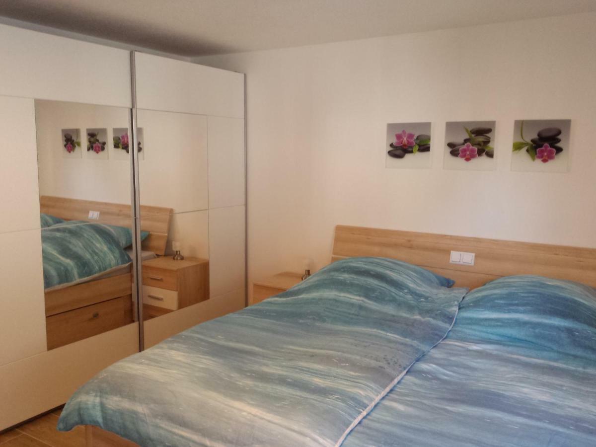 Caro'S Ferienwohnung Haard ภายนอก รูปภาพ