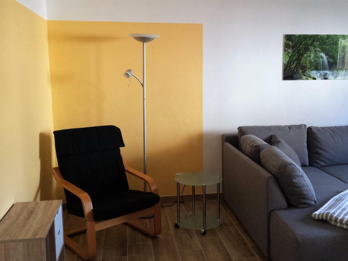 Caro'S Ferienwohnung Haard ภายนอก รูปภาพ